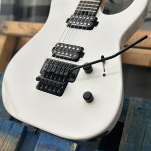 2023 Jackson MIJ Series Dinky DKR, Ebony Fingerboard, Snow White W/Case
