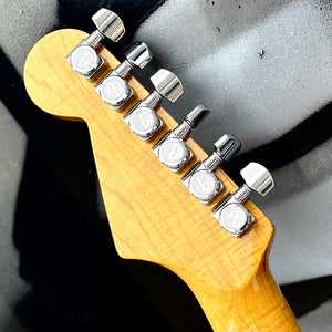 Used Custom Warmoth Stratocaster — AAA Quilted Maple Top, Seymour Duncan Antiquity Pickups w/Fender Case