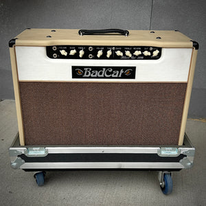 Used Bad Cat Black Cat 30R Handwired 2x12 Combo w/Road Case