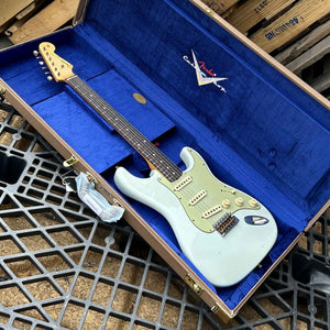 Fender Custom Shop 1959 Stratocaster Journeyman Relic, 3A Rosewood Fingerboard, Super Faded Aged Sonic Blue