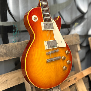 2004 Gibson Custom Shop Historic 1958 Les Paul Standard Reissue R8 Washed Cherry Burst w/Case