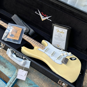 2026 Fender Custom Shop 1968 Stratocaster DLX Closet Classic Aged Vintage White w/Case