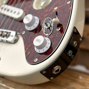 Used Traveler Guitar Escape EG-2 White w/Bag