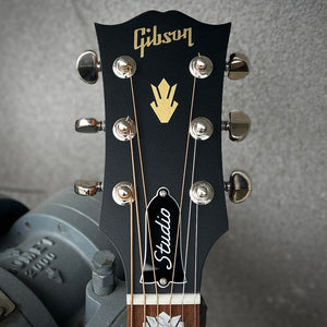 2024 Gibson SJ-200 Studio Walnut Satin Walnut Burst w/Case