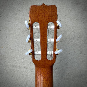 2011 José Ramírez R1 Classical Guitar w/ Hard Shell Case