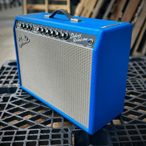 2009 Fender '65 Deluxe Reverb Reissue LTD "Electric Blue" 22-Watt 1x12" Combo