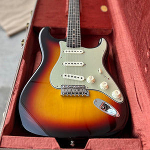 Fender Custom Shop Vintage Custom 1959 Stratocaster NOS Rosewood Fingerboard Chocolate 3-Color Sunburst