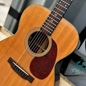 1947 Martin 00021 W/Case