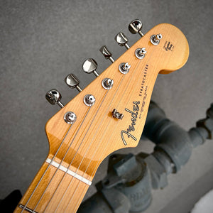 Fender Custom Shop Vintage Custom 1962 Stratocaster NOS Maple Fingerboard 3-Colour Sunburst