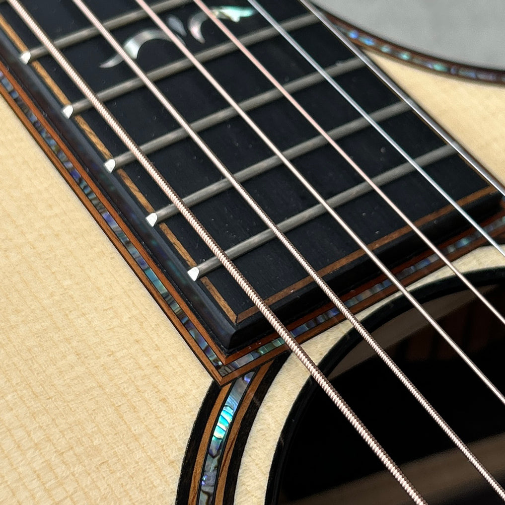 2021 Taylor 912ce V-Class Engelmann Spruce/Indian Rosewood w/Case