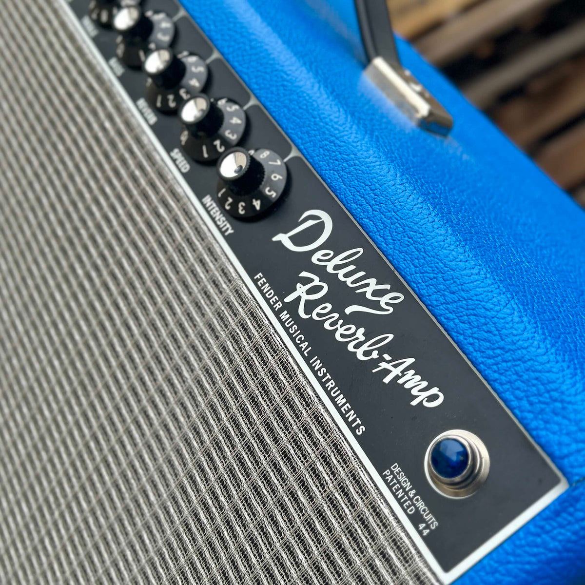 2009 Fender '65 Deluxe Reverb Reissue LTD "Electric Blue" 22-Watt 1x12" Combo