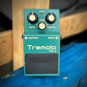 USED BOSS TR-2 Tremolo