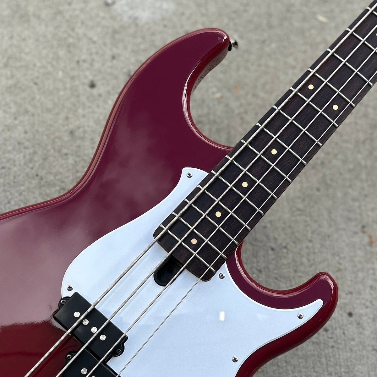 USED Yamaha BB234 Bass Raspberry Red