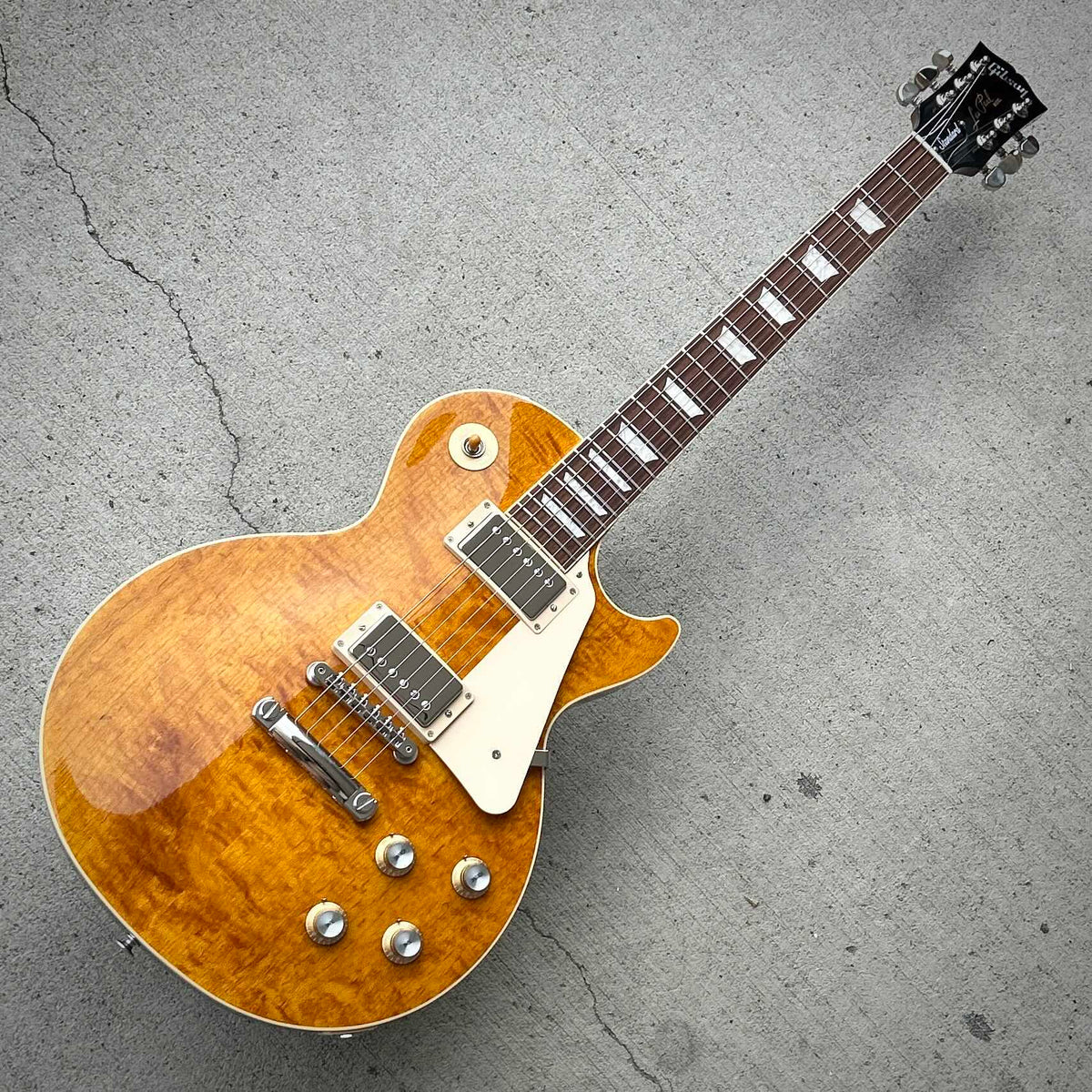 2025 Gibson Les Paul Standard 60s Figured Top - Honey Amber W/Case