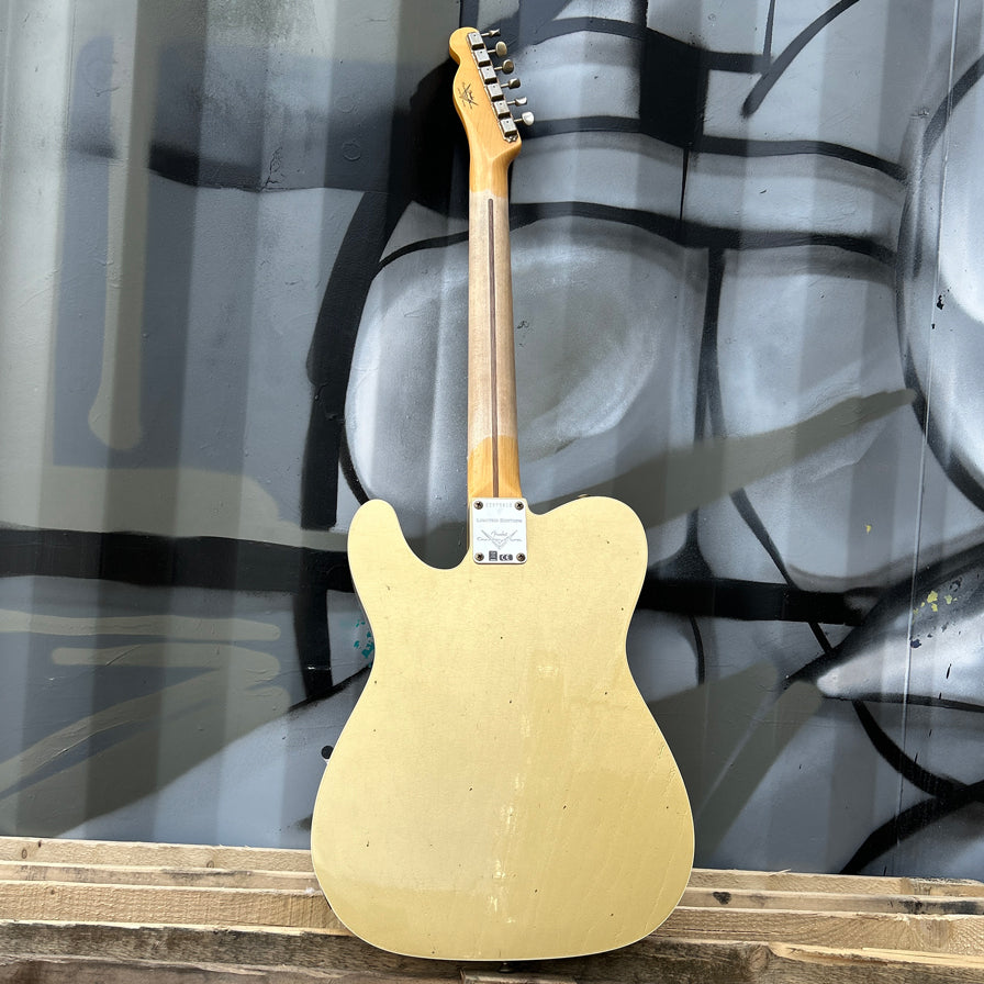 Fender Custom Shop Limited Edition Twisted Telecaster Custom Journeyman Relic 1-Piece Rift Sawn Maple Neck Aged HLE Gold