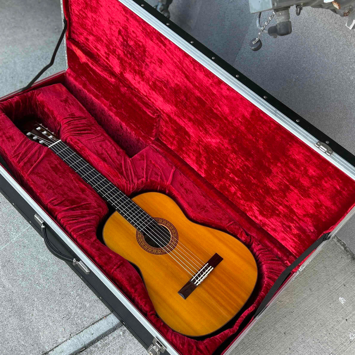 1975 S Yairi S Model 650 W/Case Made in Japan