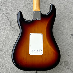 2010 Fender Classic Series 60's Stratocaster Sunburst