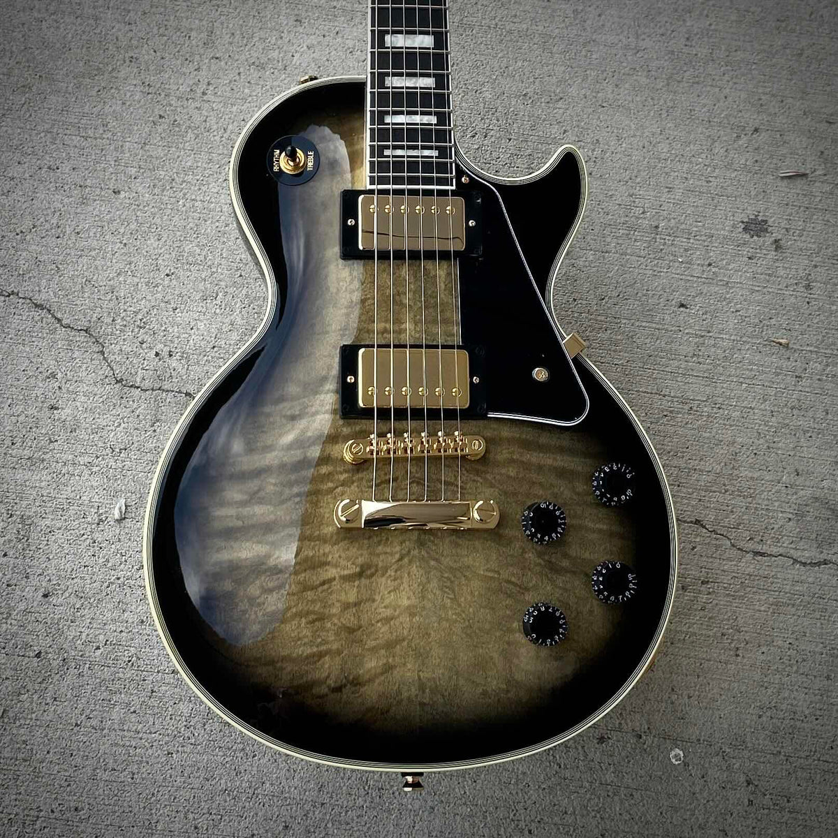 Epiphone Les Paul Custom Electric Guitar with Gigbag - Cobra Burst