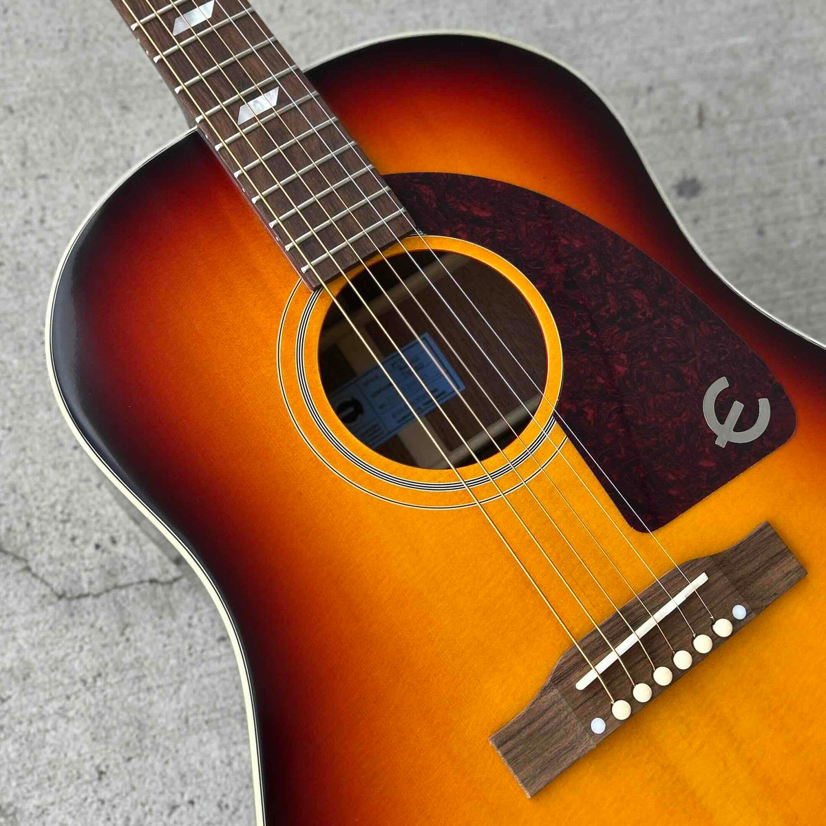 Epiphone Masterbilt Texan - Faded Cherry