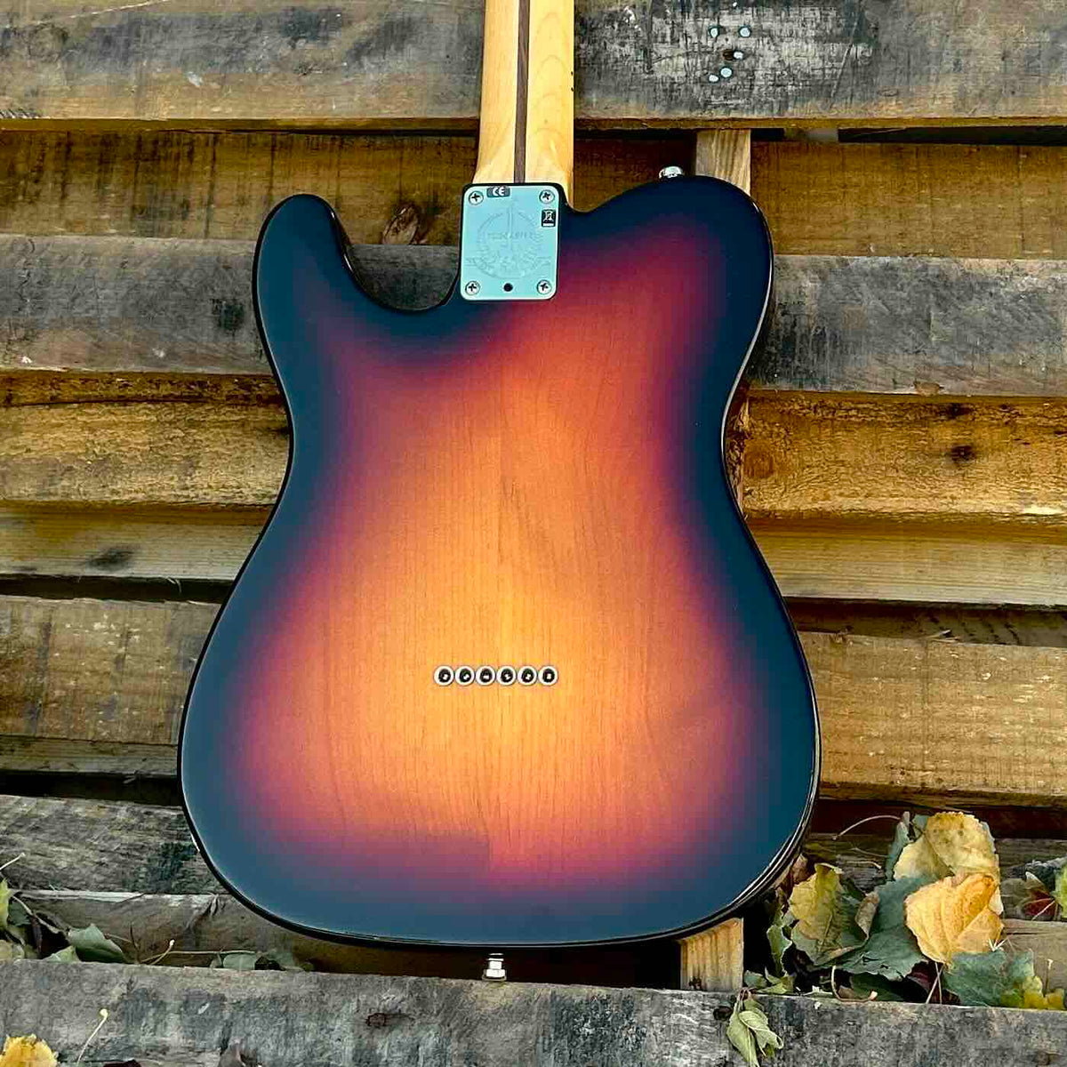 2011 Fender American Standard Telecaster Maple Fretboard Sunburst w/Case