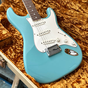 2011 Fender Eric Johnson Stratocaster Tropical Turquoise w/Case