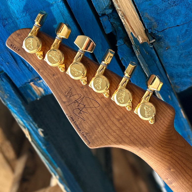 Suhr Mateus Asato Signature Classic S Black