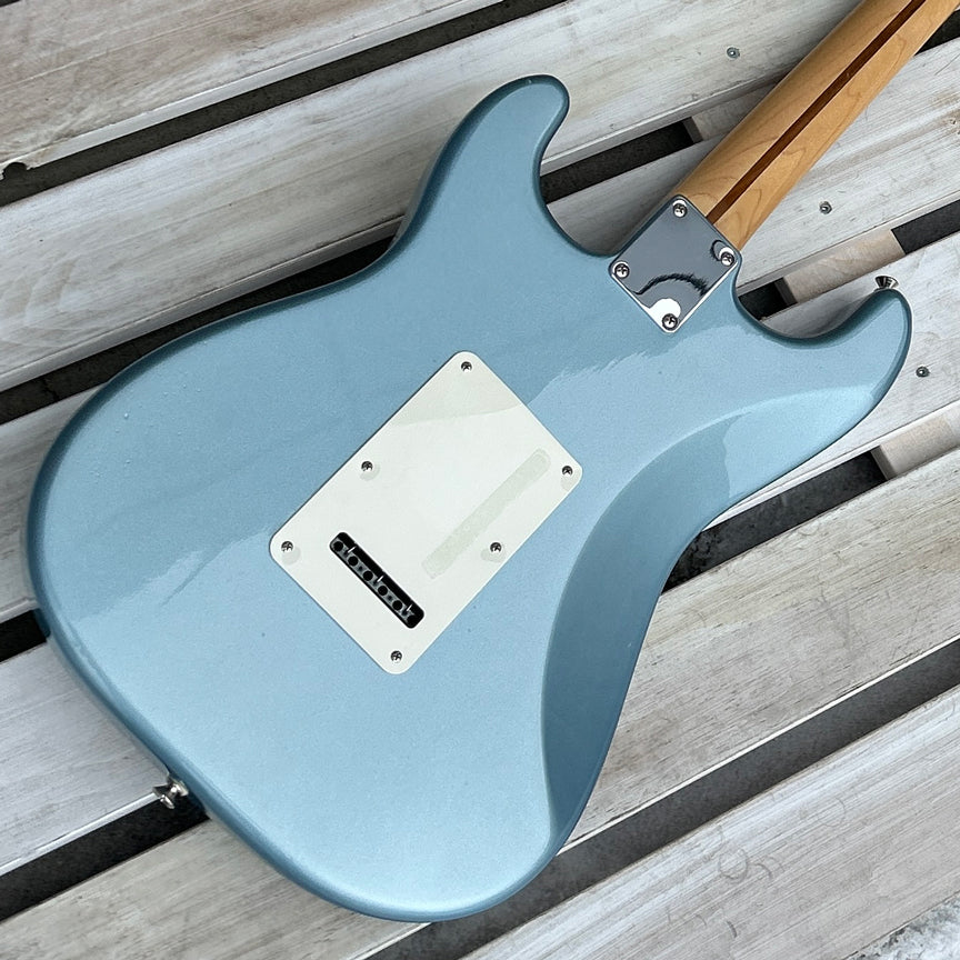 2003 Fender Standard Stratocaster Blue Agave w/Case