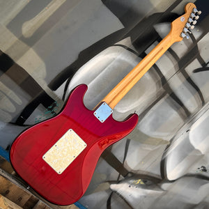 1997 Fender Deluxe Strat Plus Maple Neck Crimson Red w/Case