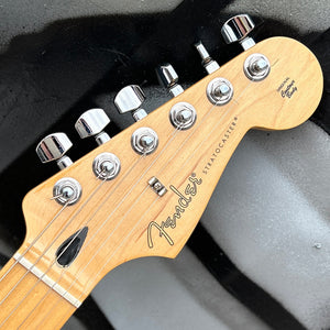 2023 Fender Player Stratocaster Buttercream Maple Fingerboard (No Trem)