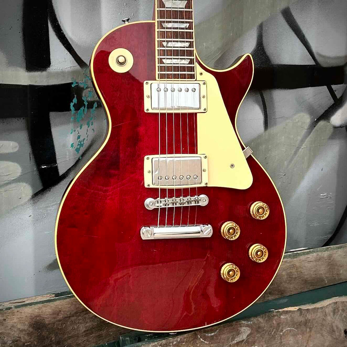 1980 Les Paul Standard Wine Red W/Case