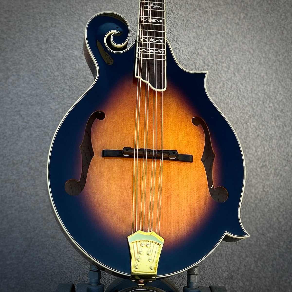 USED Goldtone GM-70 Mandolin Sunburst