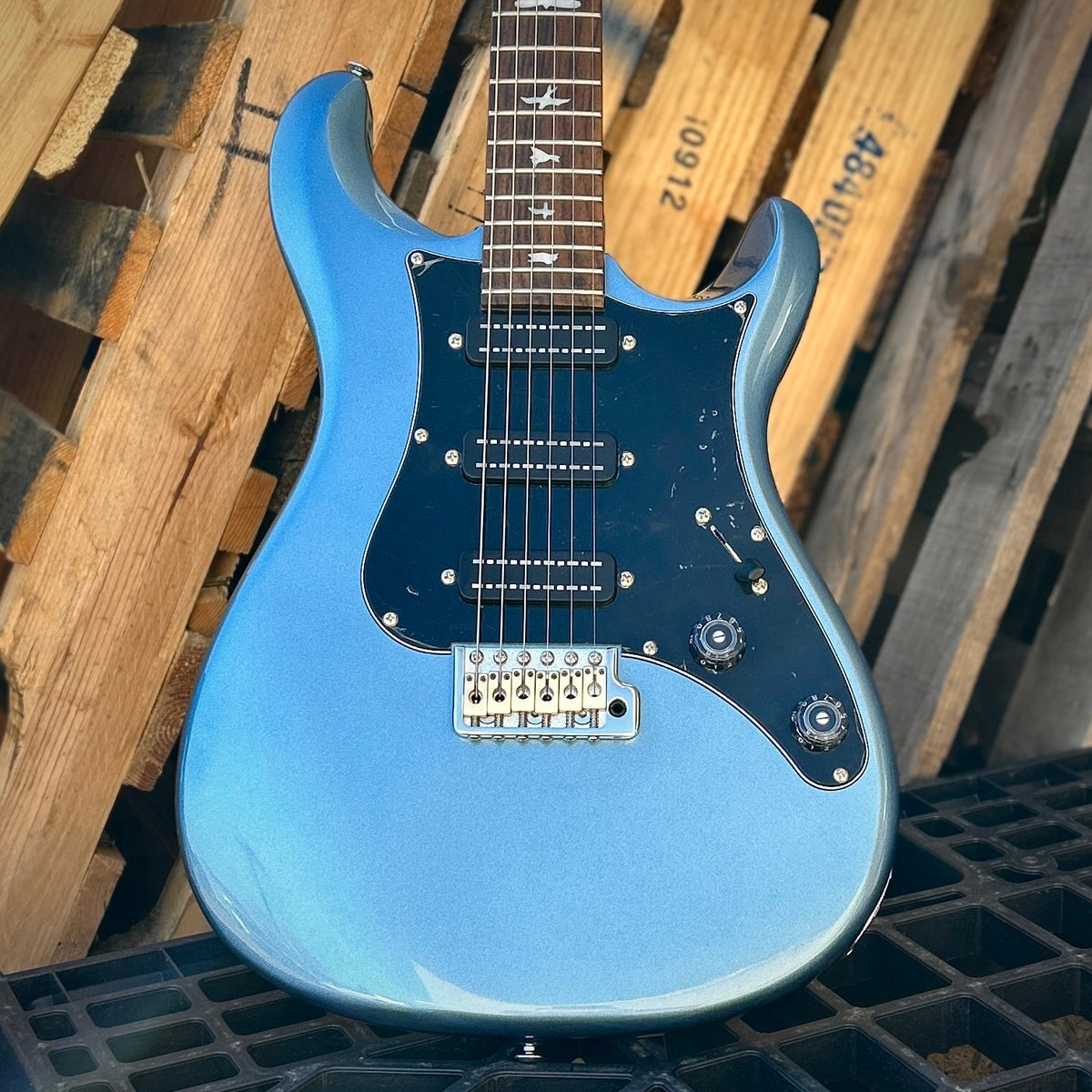 2026 Paul Reed Smith SE NF3 Rosewood Fretboard Ice Blue Metallic w/Gig Bag
