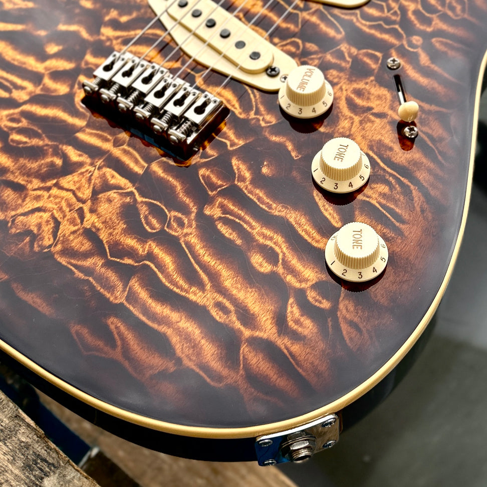 Used Custom Warmoth Stratocaster — AAA Quilted Maple Top, Seymour Duncan Antiquity Pickups w/Fender Case