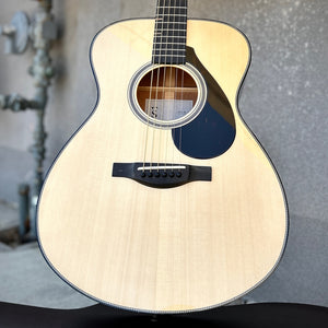 Yamaha FS9 Mahogany w/Case