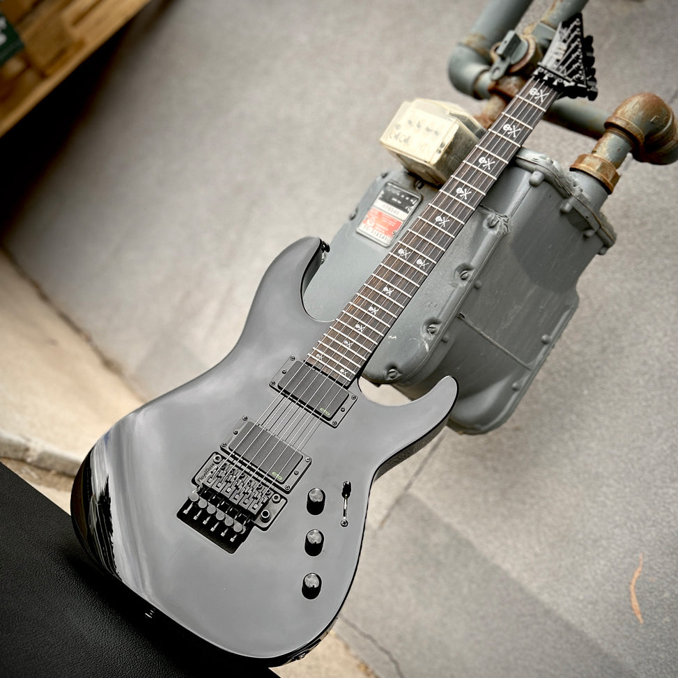 2022 ESP LTD Kirk Hammett KH-602 w/Case