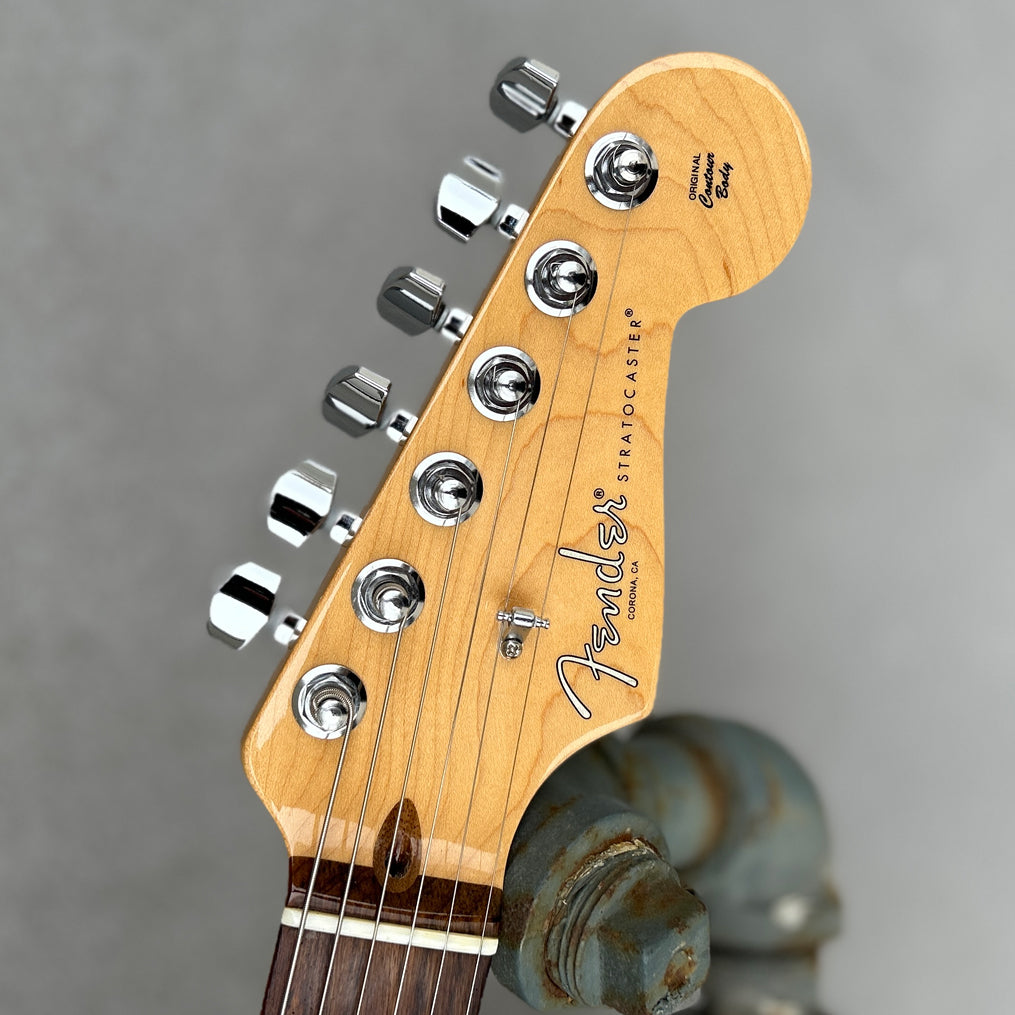 2017 Fender American Professional Strat Rosewood Fingerboard Sonic 