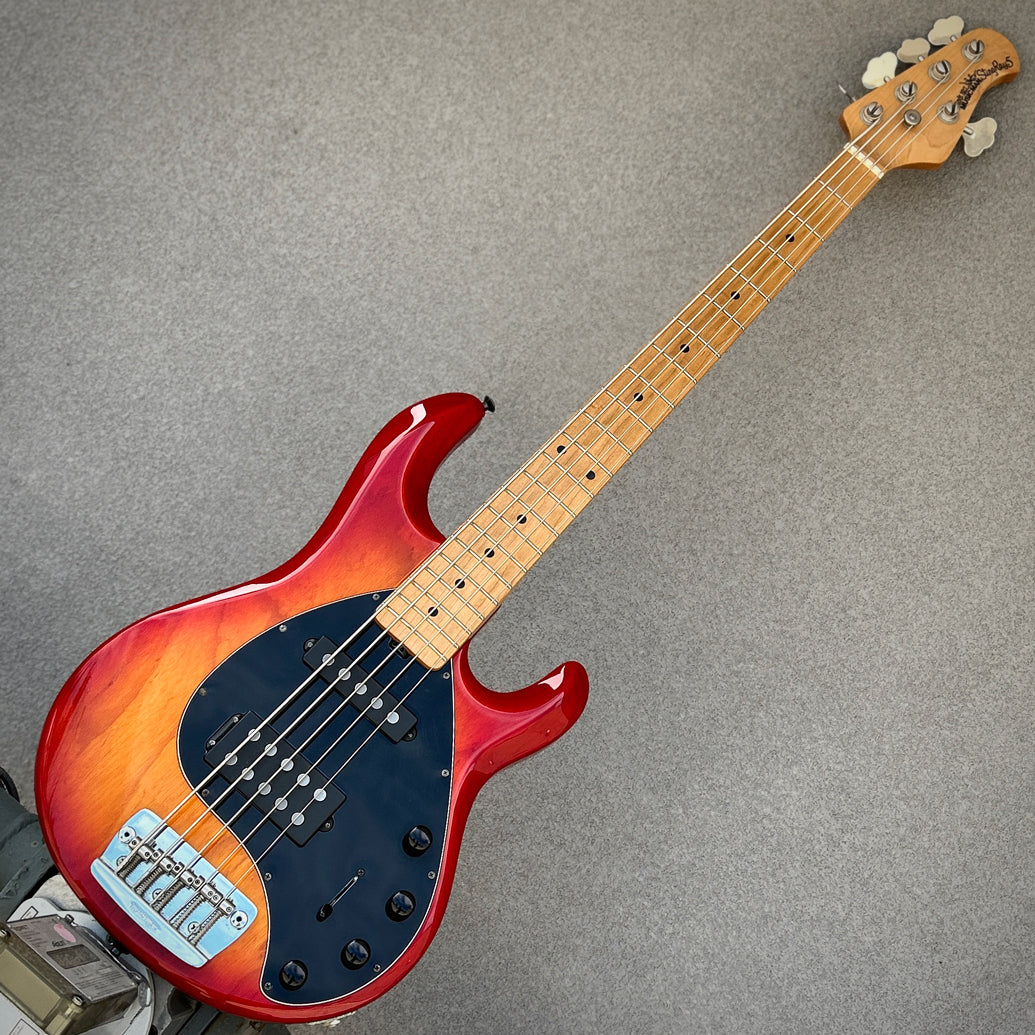 2008 Ernie Ball Music Man StingRay 5 HS Cherry Sunburst w/Case