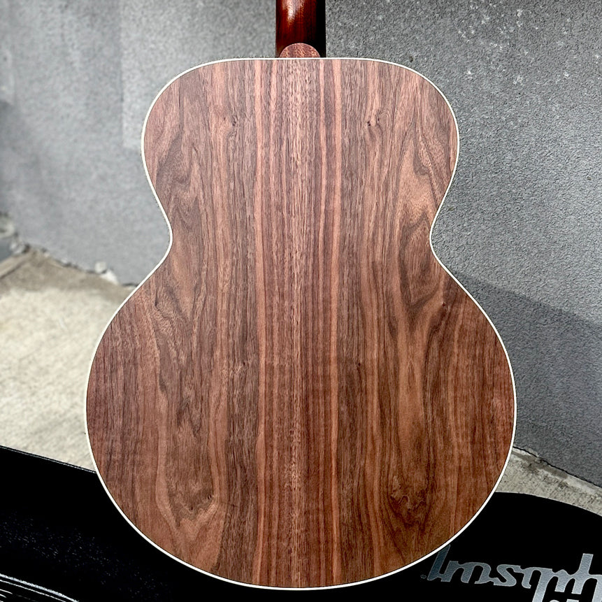 2024 Gibson SJ-200 Studio Walnut Satin Walnut Burst w/Case