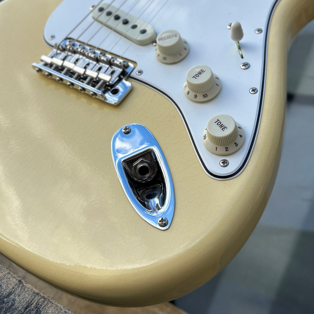 2026 Fender Custom Shop 1968 Stratocaster DLX Closet Classic  Aged Vintage White w/Case
