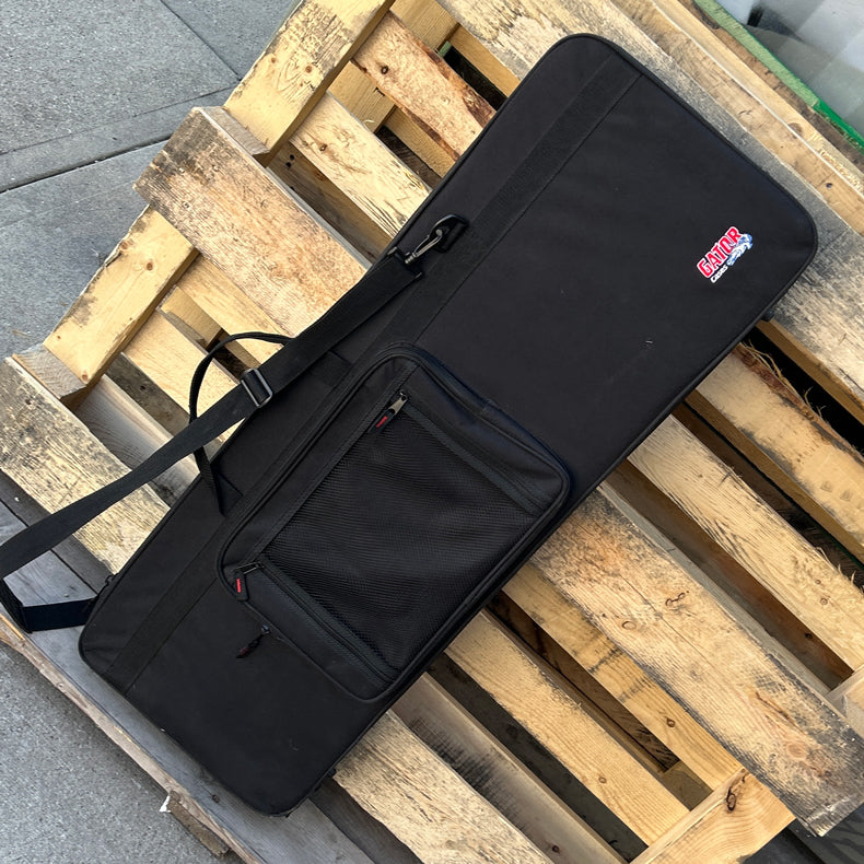 2007 Aria Pro II PE-Inspire Super Grade Series w/Case