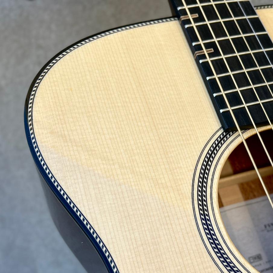 Yamaha FS9 Mahogany w/Case