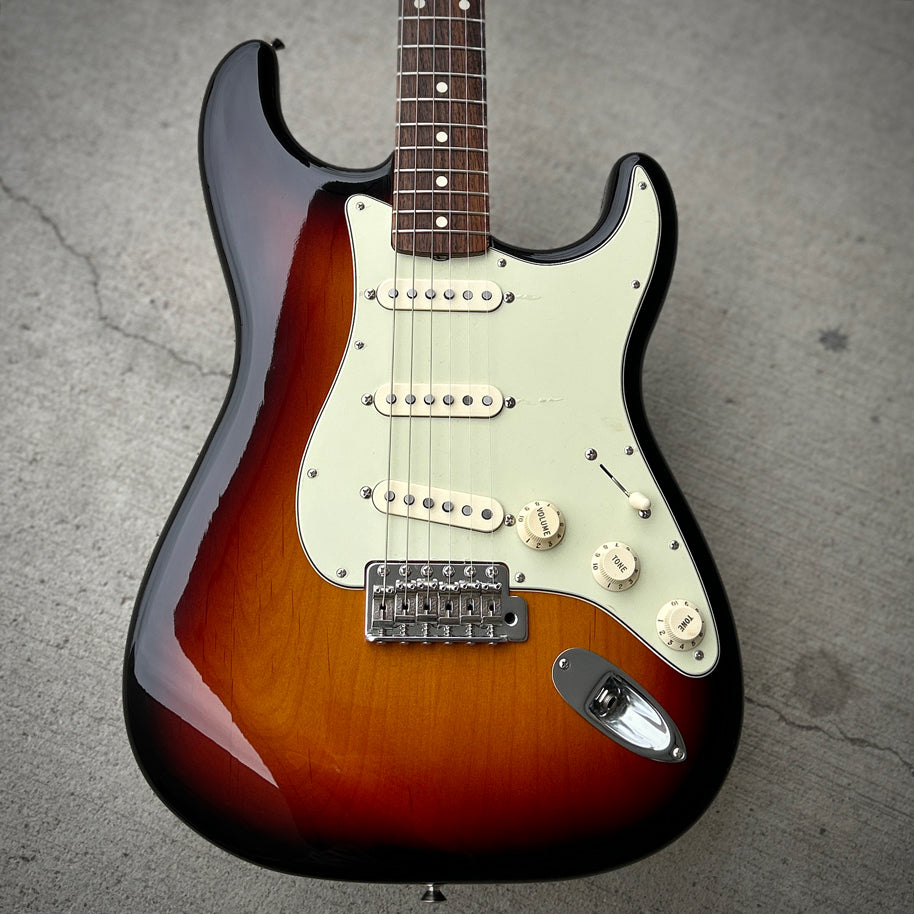 2010 Fender Classic Series 60's Stratocaster Sunburst