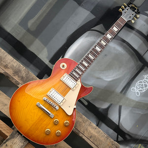 2004 Gibson Custom Shop Historic 1958 Les Paul Standard Reissue R8 Washed Cherry Burst w/Case