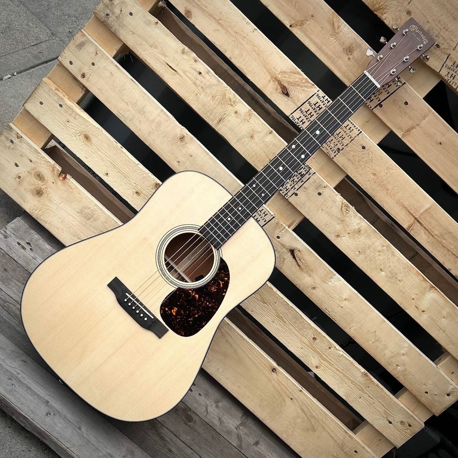 2024 Martin D-16E Sitka/Mahogany W/Case