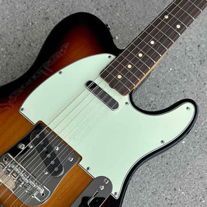 2022 Fender Vintera '60s Telecaster® Bigsby, 3-Color Sunburst W/Bag