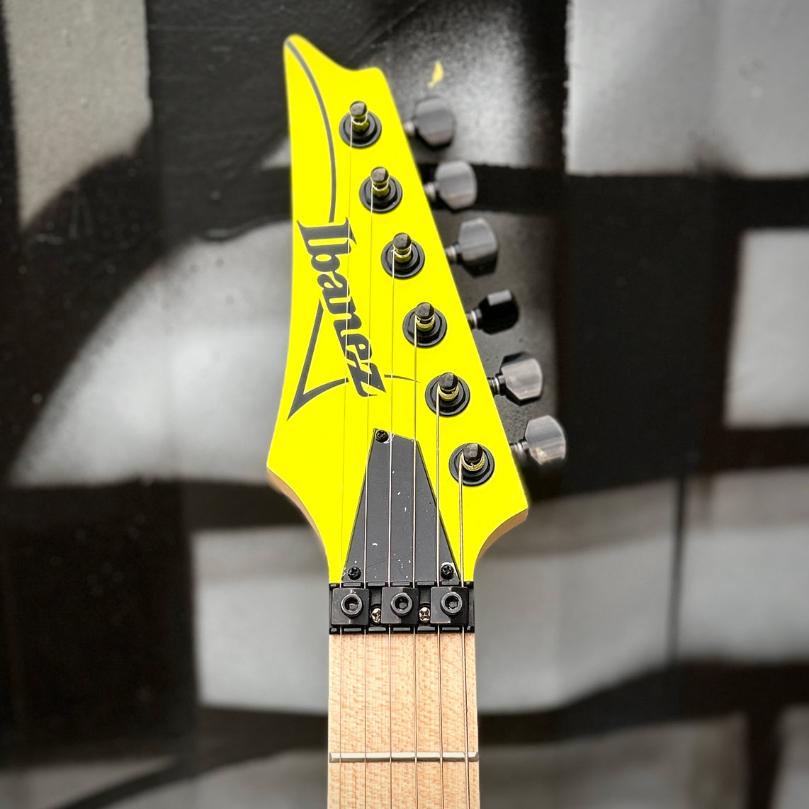 Ibanez 日本製 RG yellow Ibanez 日本製 RG yellow - メルカリ