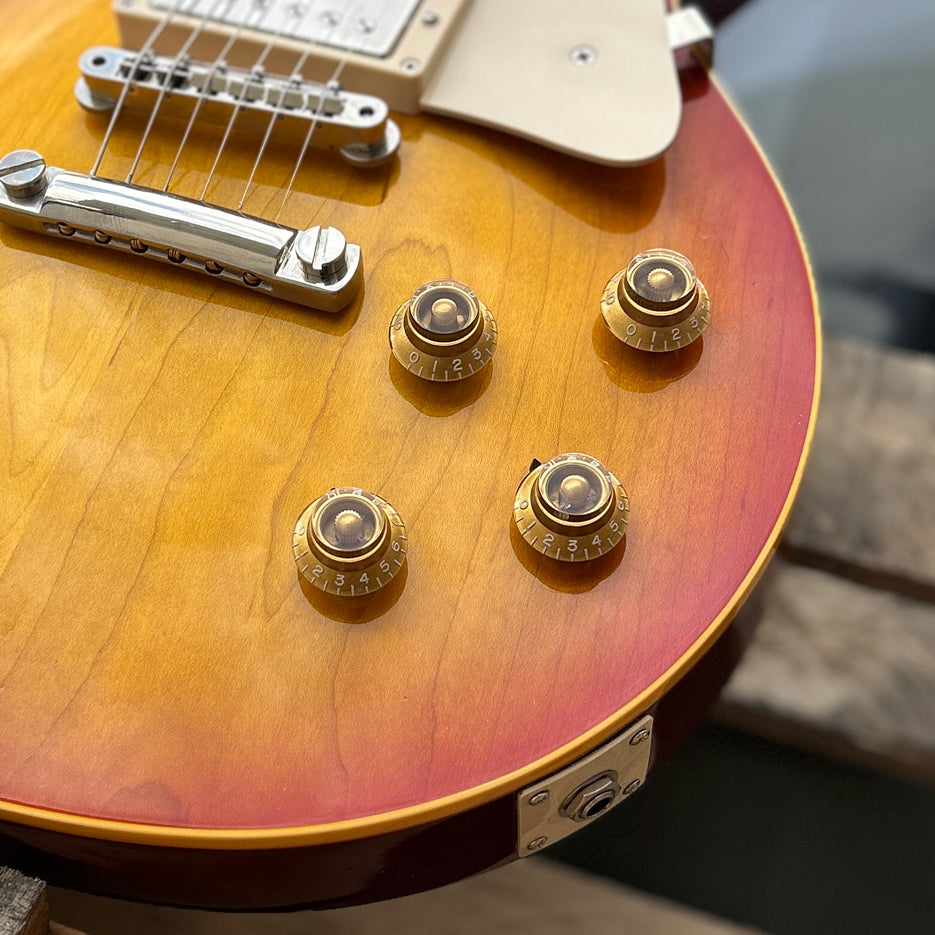 2004 Gibson Custom Shop Historic 1958 Les Paul Standard Reissue R8 Washed Cherry Burst w/Case