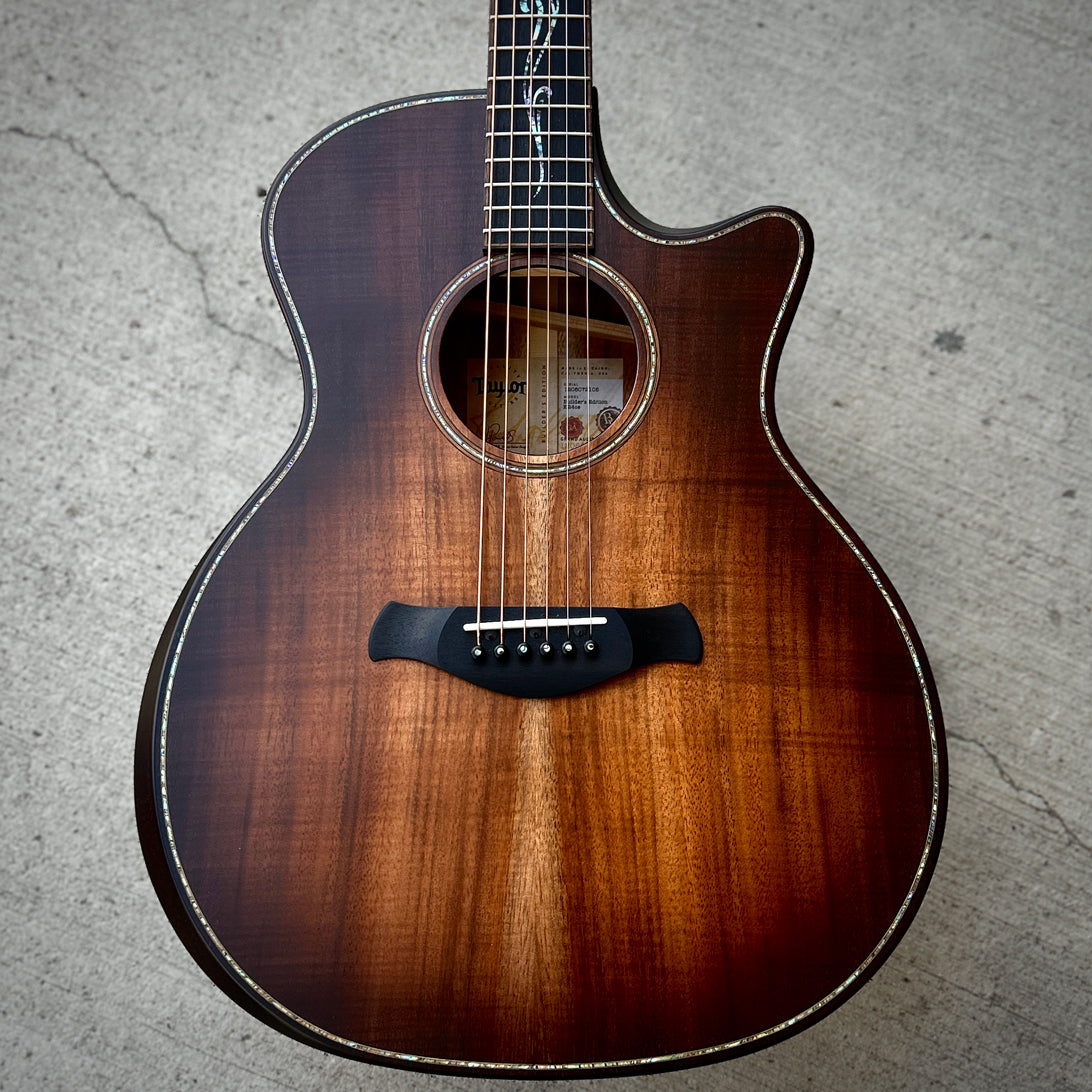 2022 Taylor K24CE Builders Edition w/Case