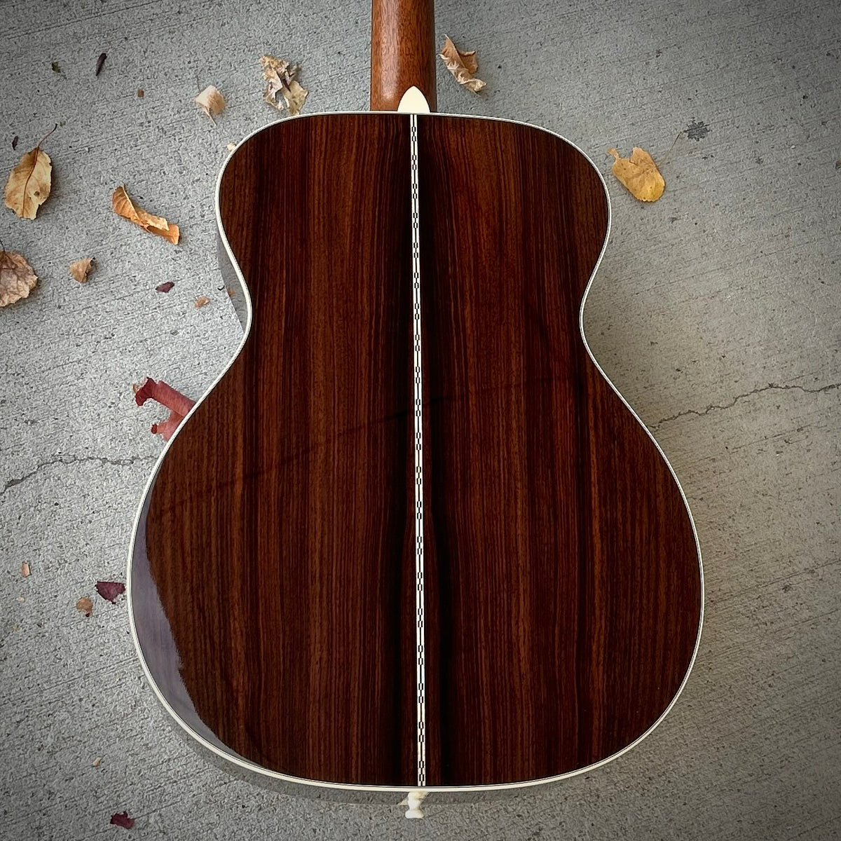 2025 Martin 000-28 w/Case