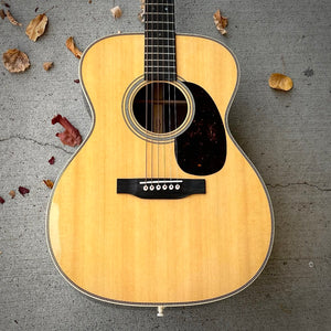 2025 Martin 000-28 w/Case